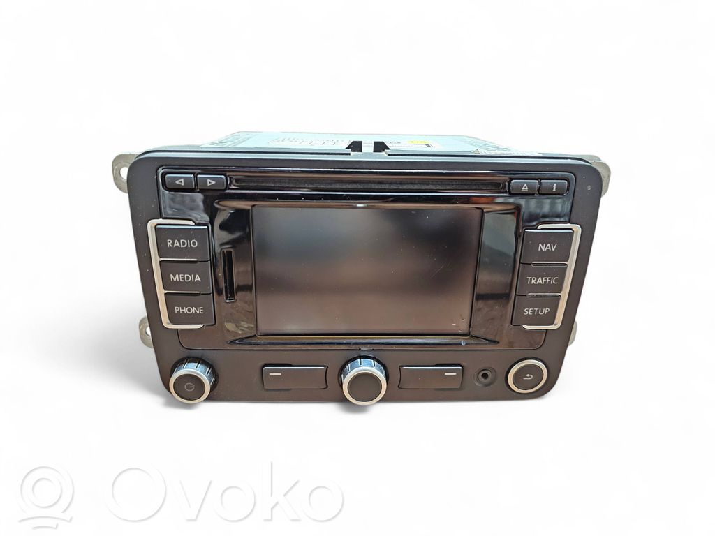 Volkswagen PASSAT CC Panel / Radioodtwarzacz CD/DVD/GPS 