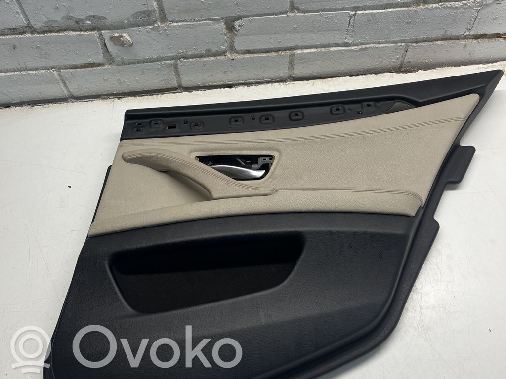 BMW 5 F10 F11 Apšuvums aizmugurējām durvīm 