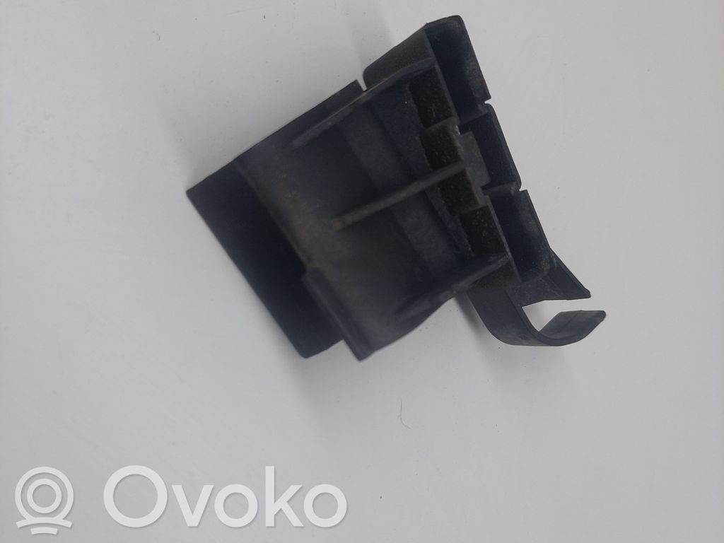 BMW 3 E36 Kita salono detalė 