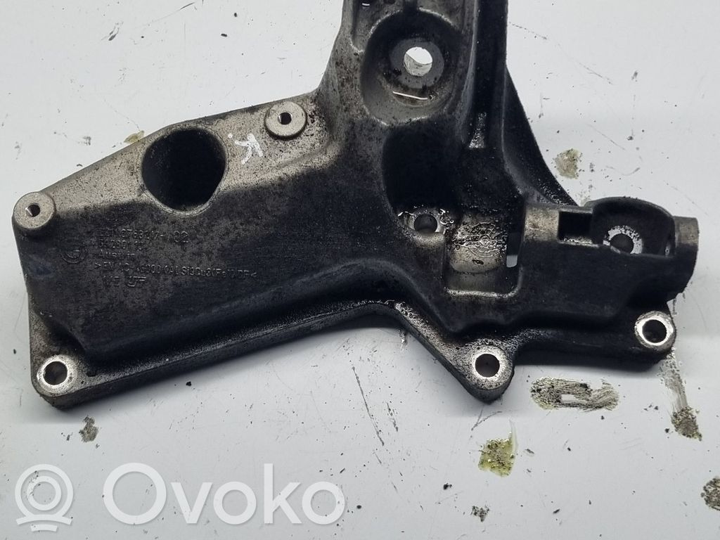 Variklio tvirtinimo kronšteinas   592801