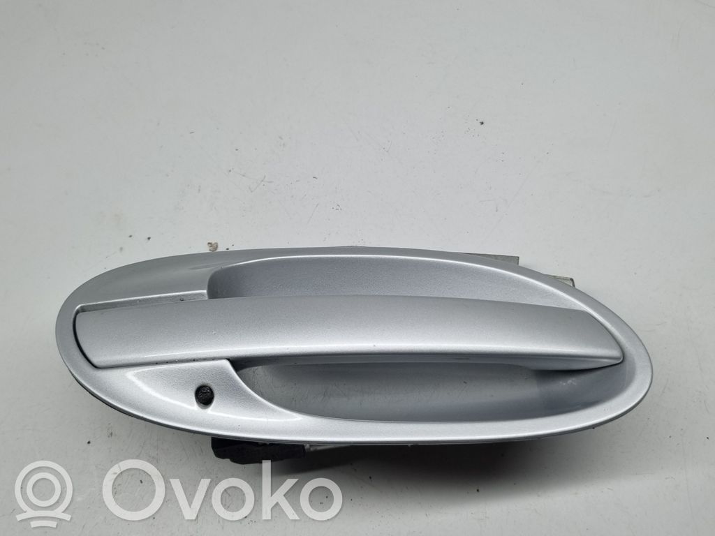 BMW 7 E65 E66 Etuoven ulkokahva 