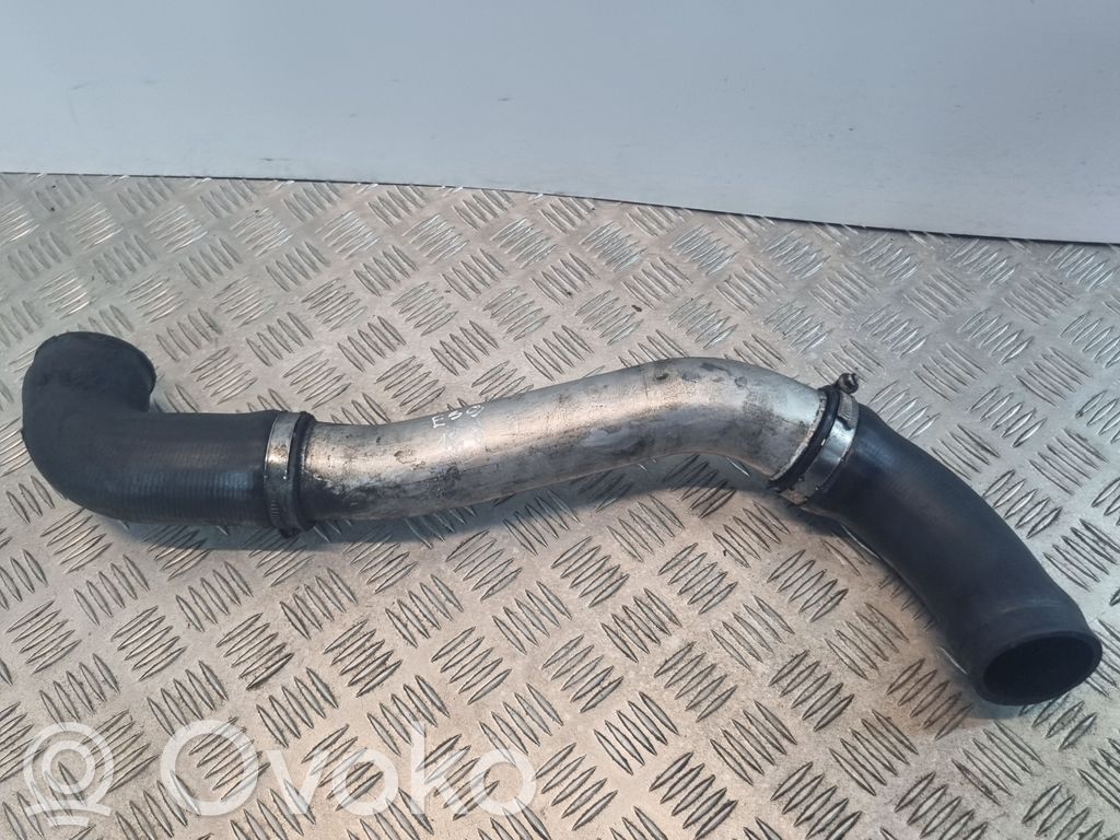 BMW 5 E39 Intercooler hose/pipe 