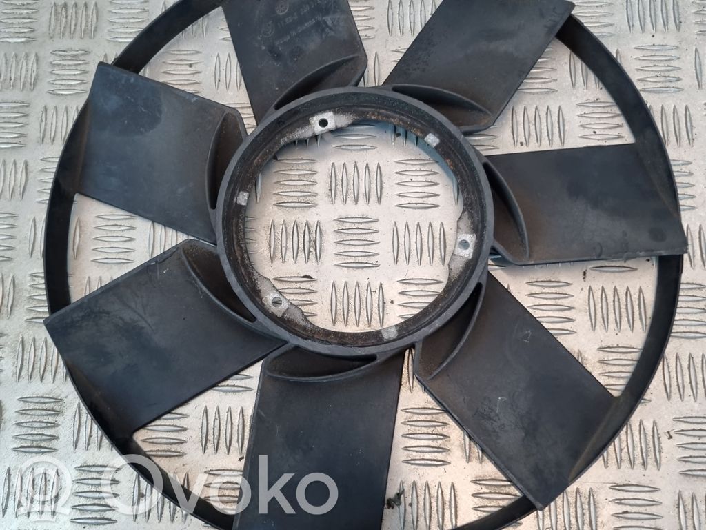 BMW 5 E39 Ventiliatora propellers 