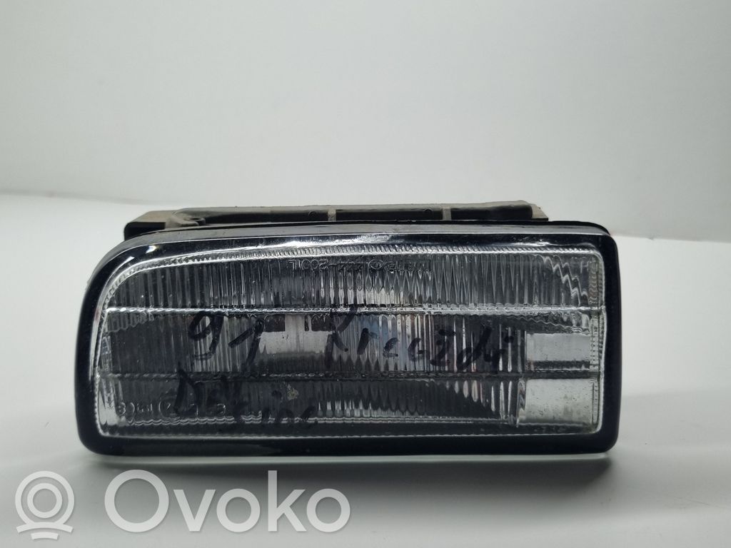 Miglas lukturis priekšā   084442001L