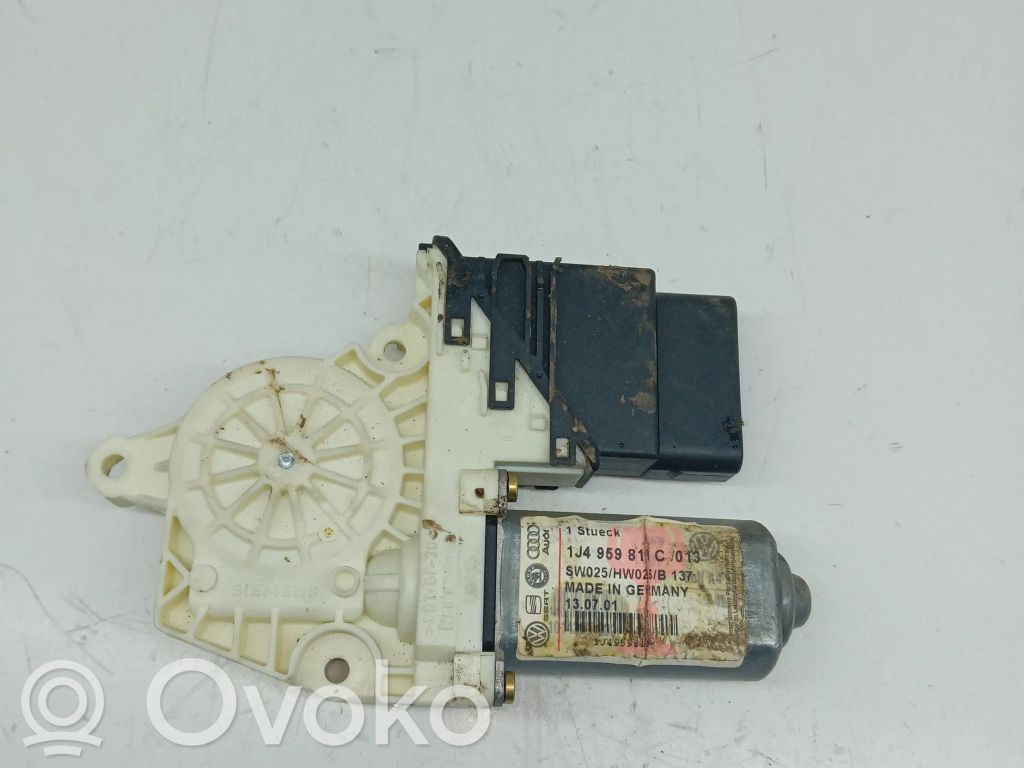 Silnik regulatora szyby drzwi przednich   1J495981C013,1J495981
