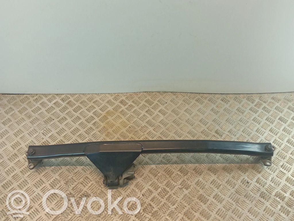 Volvo S80 Engine mount bracket 