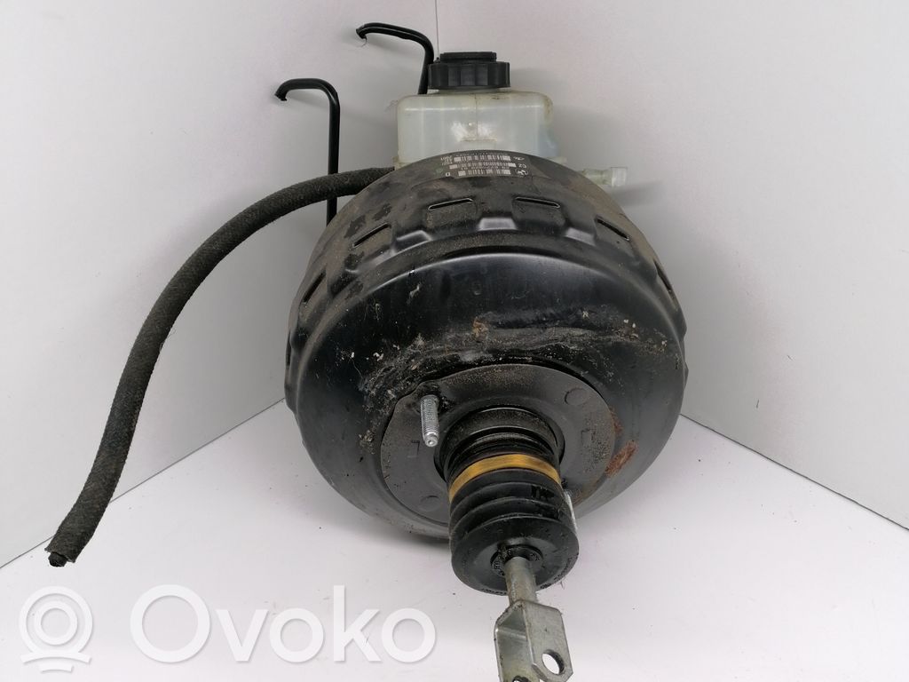 BMW 1 E81 E87 Brake booster 