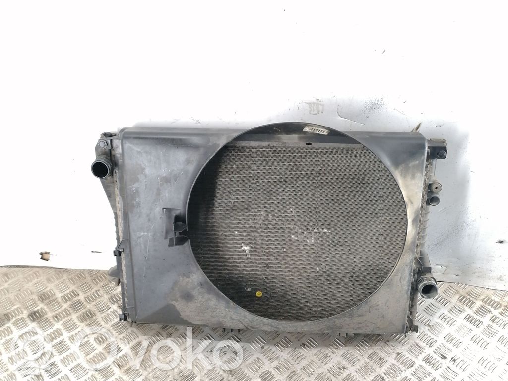 Coolant radiator   22460129