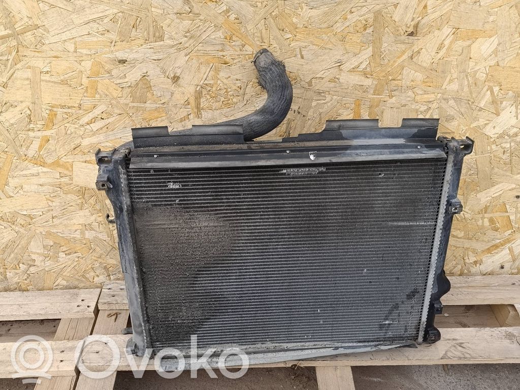 Chrysler 300 - 300C Coolant radiator 