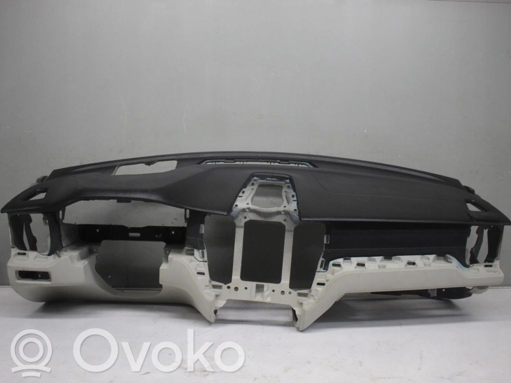 Volvo XC60 Panelė 