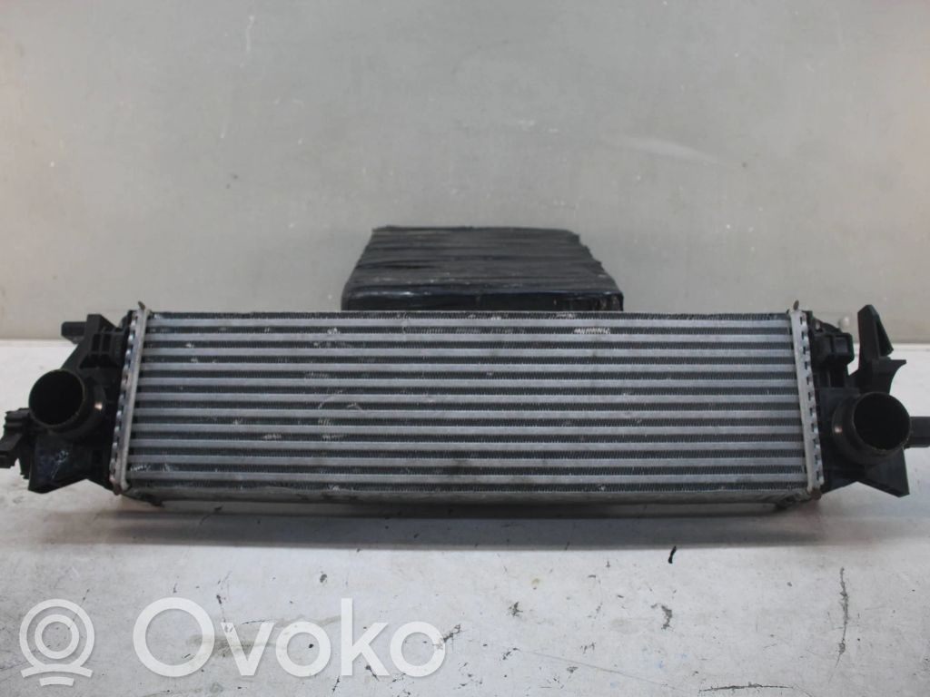 Volvo XC60 Interkūlerio radiatorius 
