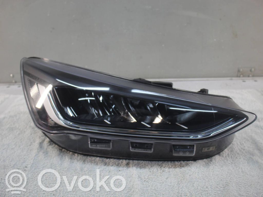 Ford Focus Headlight/headlamp 