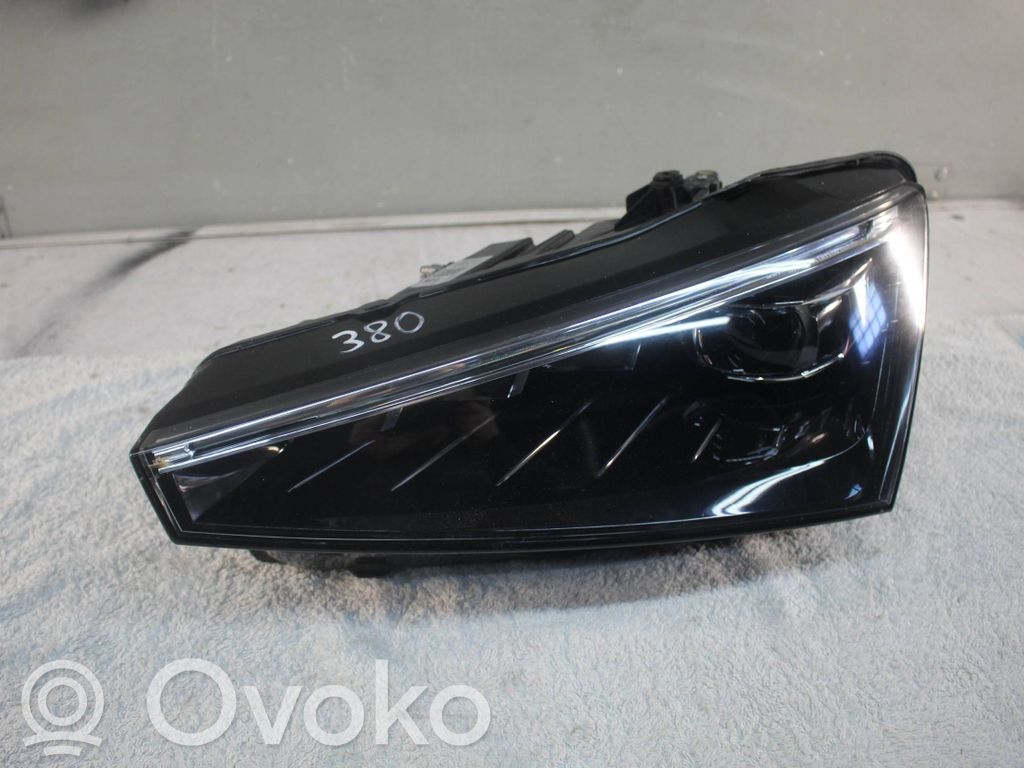 Skoda Scala Headlight/headlamp 