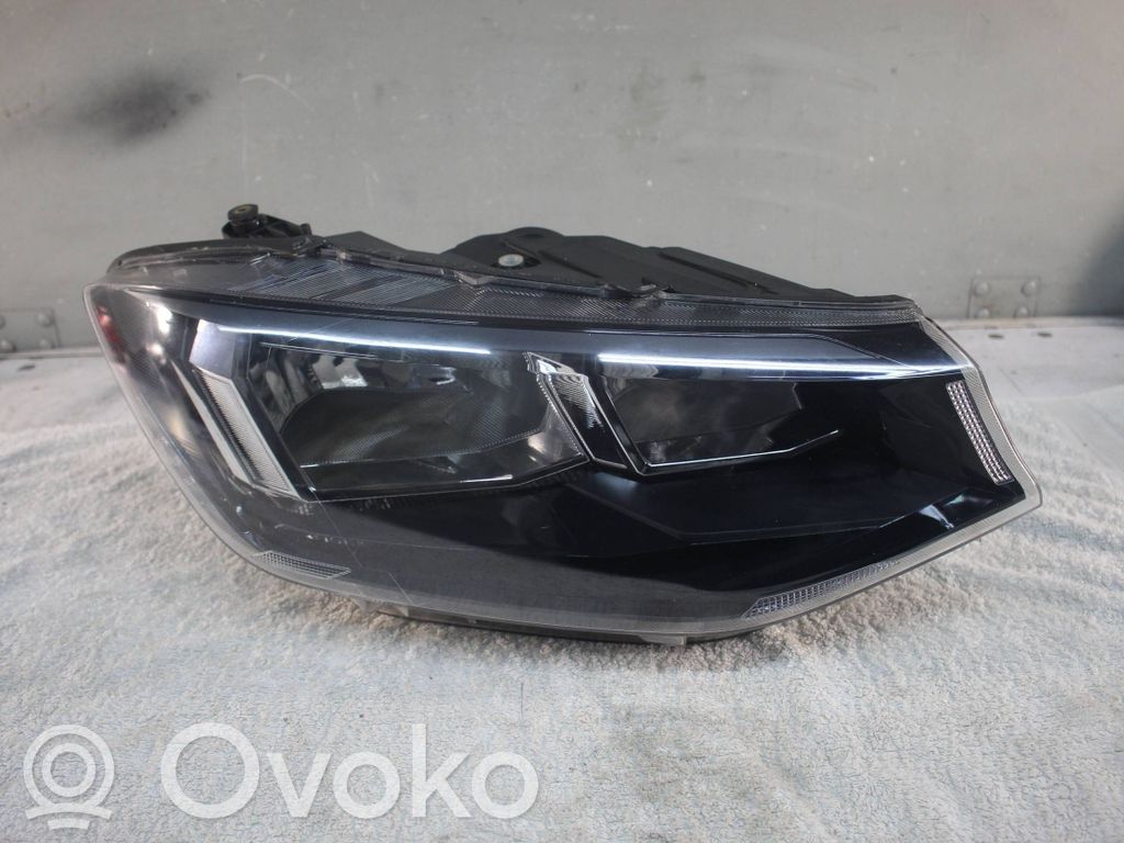 Volkswagen Caddy Headlight/headlamp 