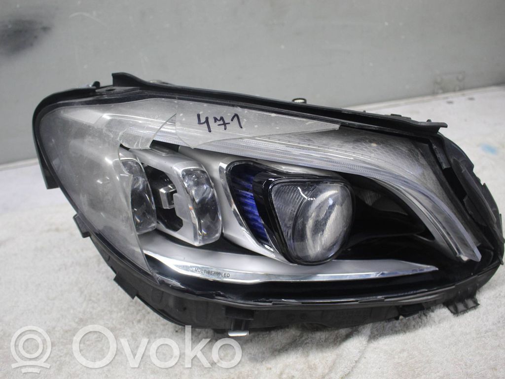 Mercedes-Benz C W205 Faro/fanale 