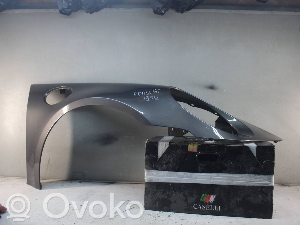 Porsche 992 Sparnas 
