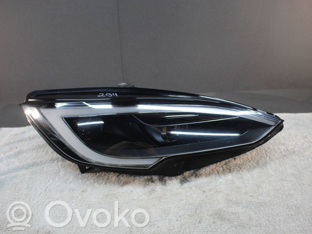 Tesla Model S Phare frontale 