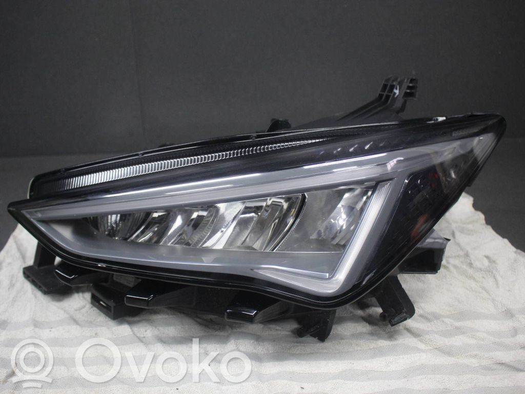 Cupra Born Headlight/headlamp 