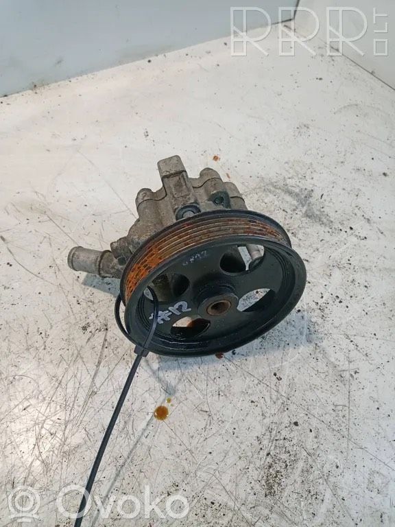 Opel Insignia A Ohjaustehostimen pumppu 
