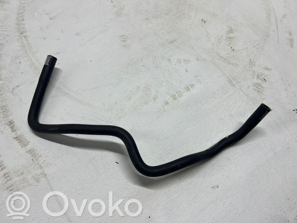 Audi A8 S8 D3 4E Engine coolant pipe/hose 