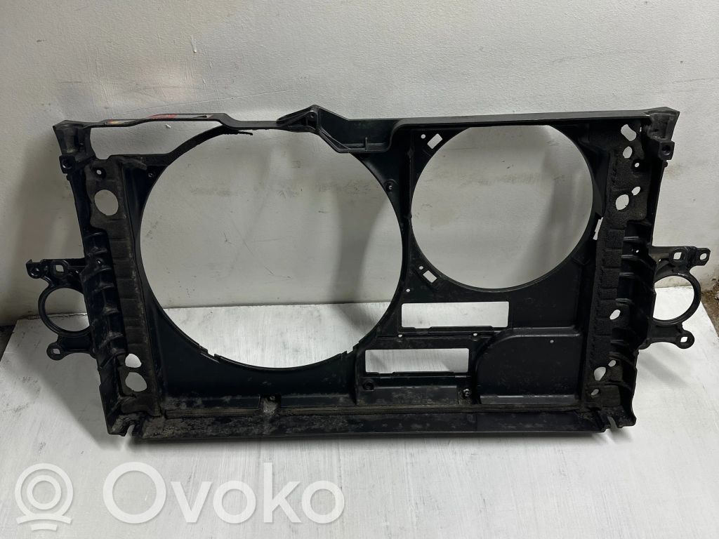 Audi A8 S8 D2 4D Radiatoru panelis 
