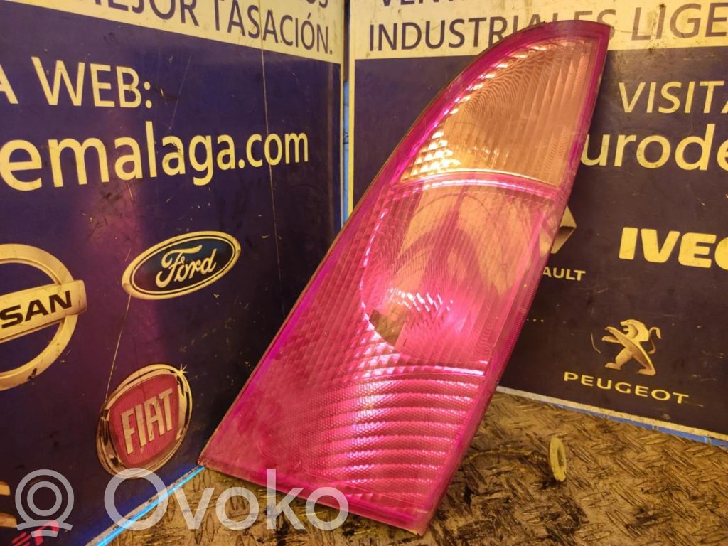 Rear/tail lights   1M5113404AL