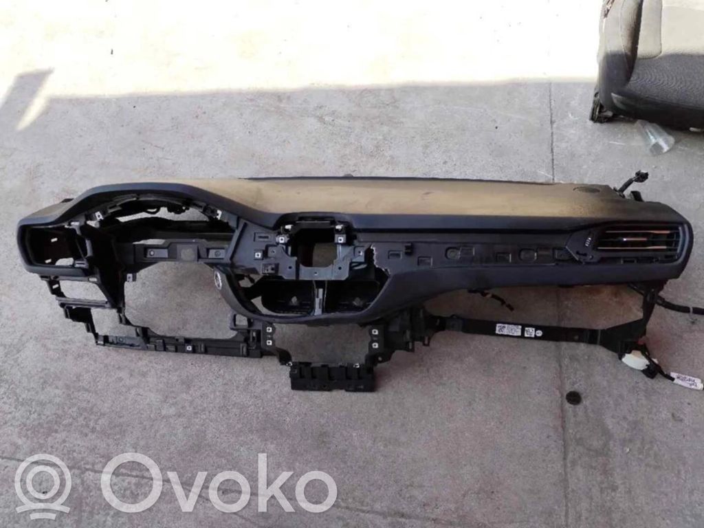 Ford Focus Oro pagalvių komplektas 