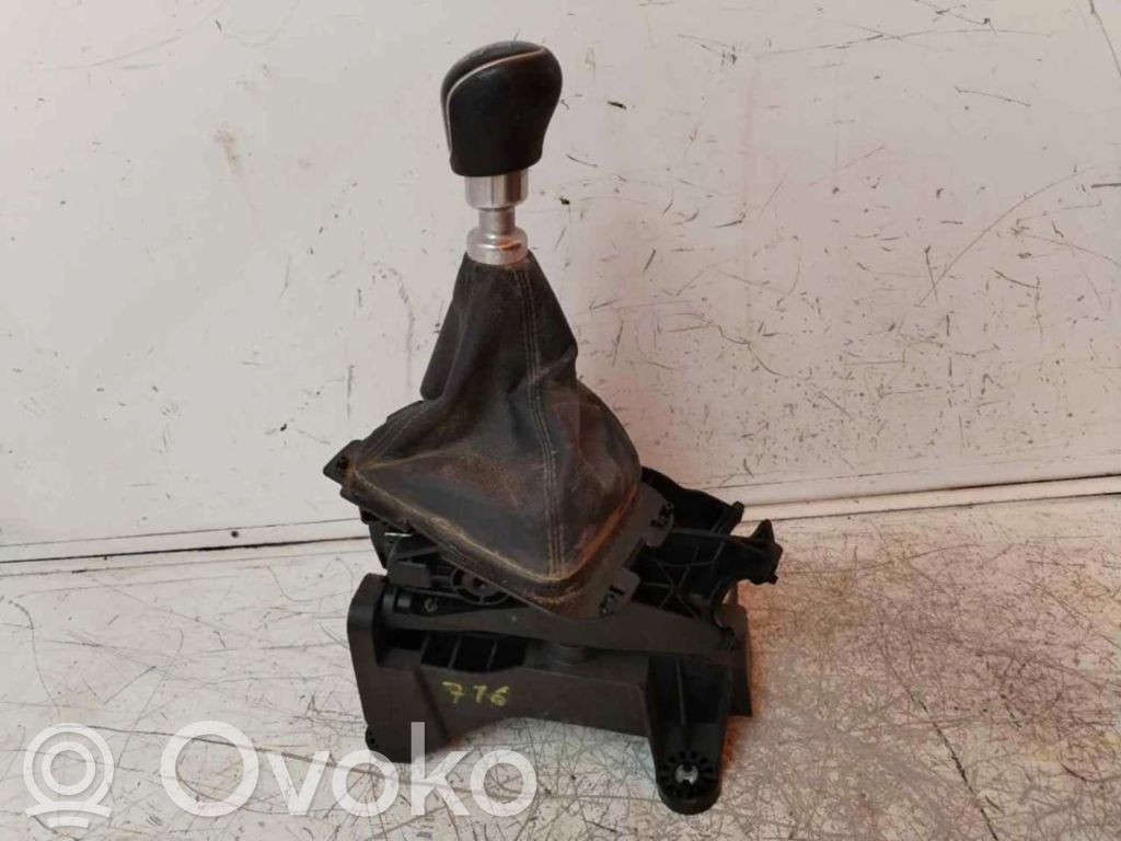 Ford Ecosport Drążek zmiany biegów 