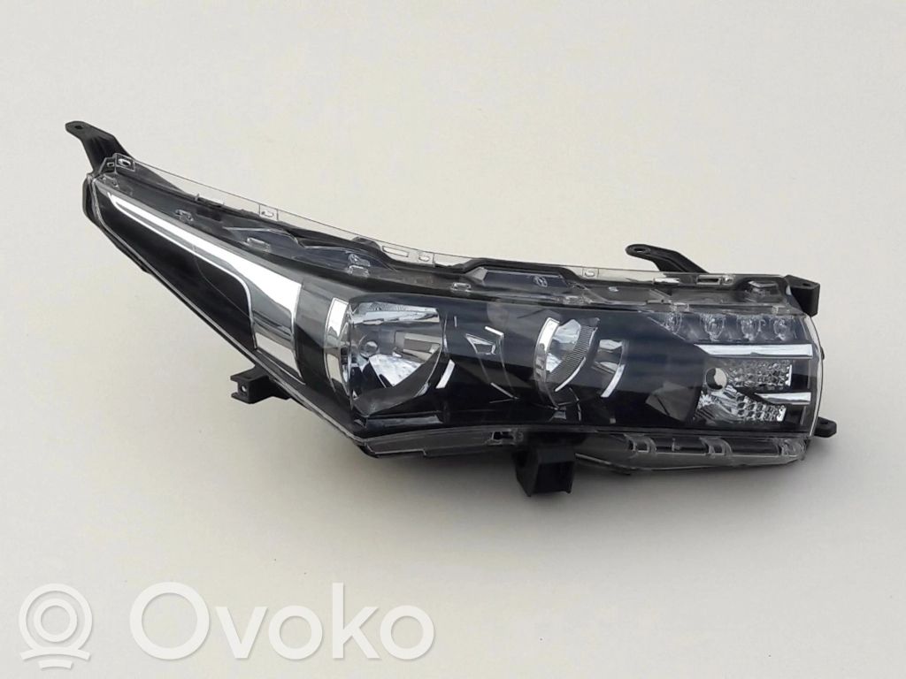 Toyota Corolla E160 E170 Headlight/headlamp 