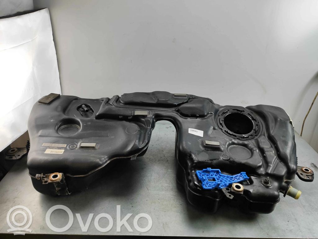 Volvo XC60 Polttoainesäiliö 