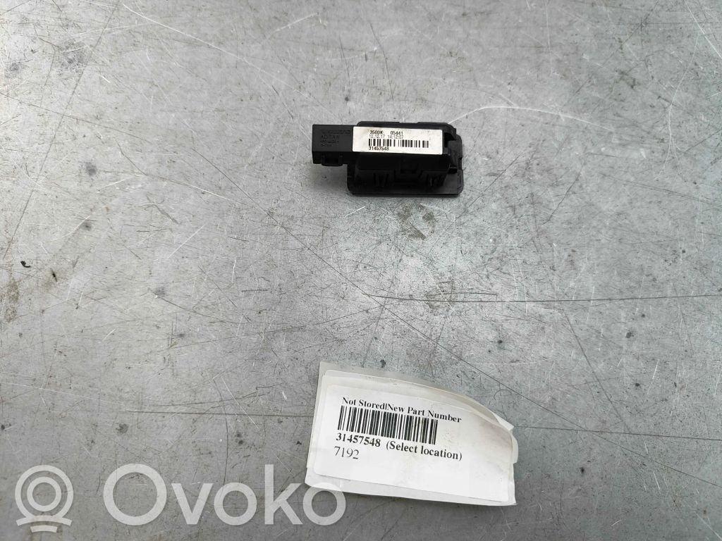 Volvo XC90 Glove box light 