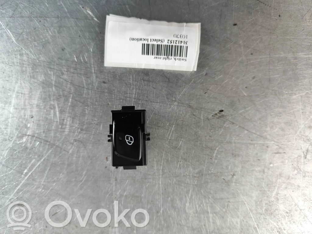 Volvo XC90 Central locking switch button 