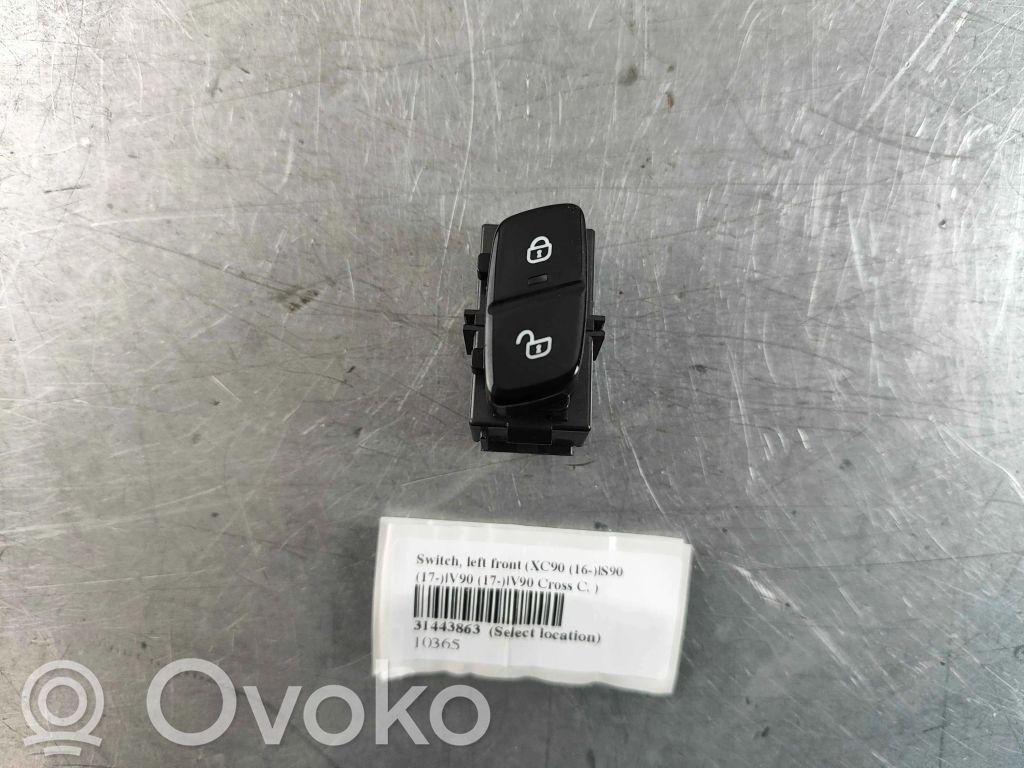 Volvo XC90 Central locking switch button 