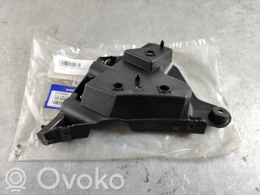 Volvo XC60 Staffa di rinforzo montaggio del paraurti anteriore 