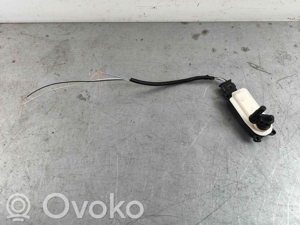 Volvo XC40 Radiator active air flap actuator 