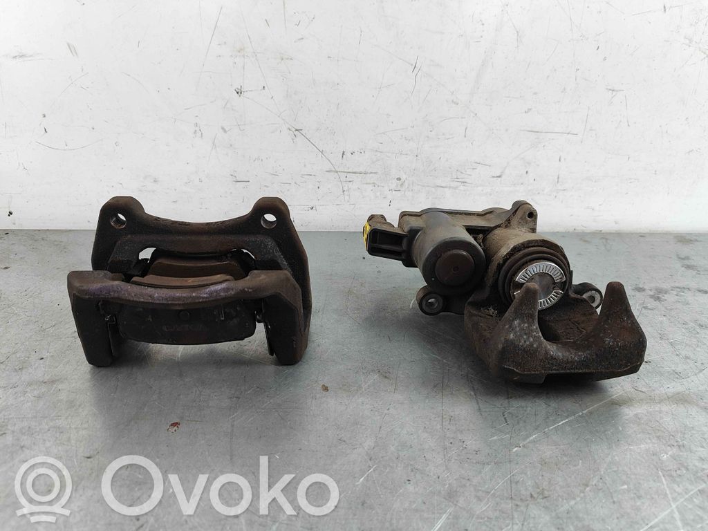 Volvo XC40 Takajarrusatula 
