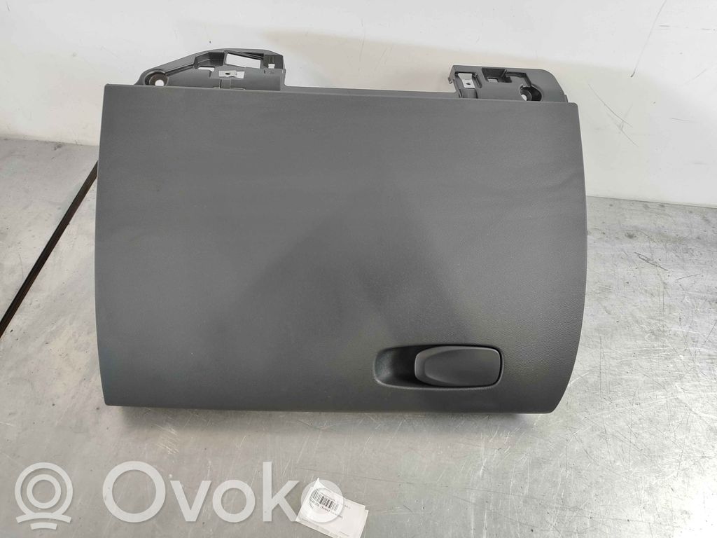 Volvo XC60 Handschuhfach 