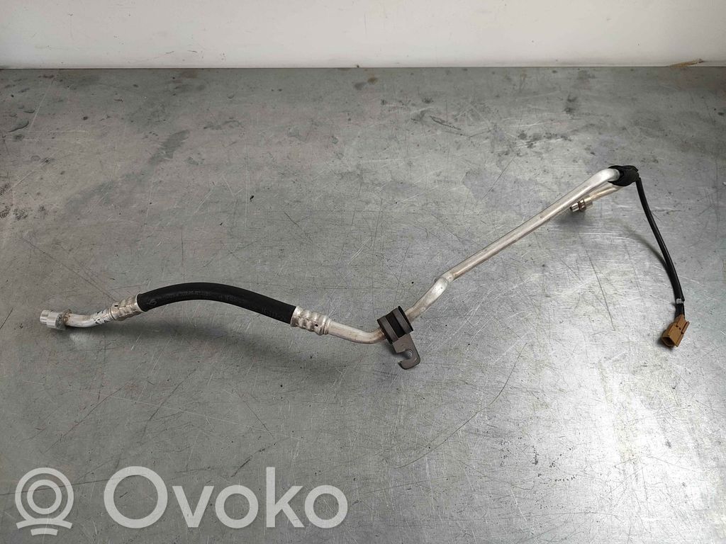 Renault Zoe Ilmastointilaitteen putki (A/C) 