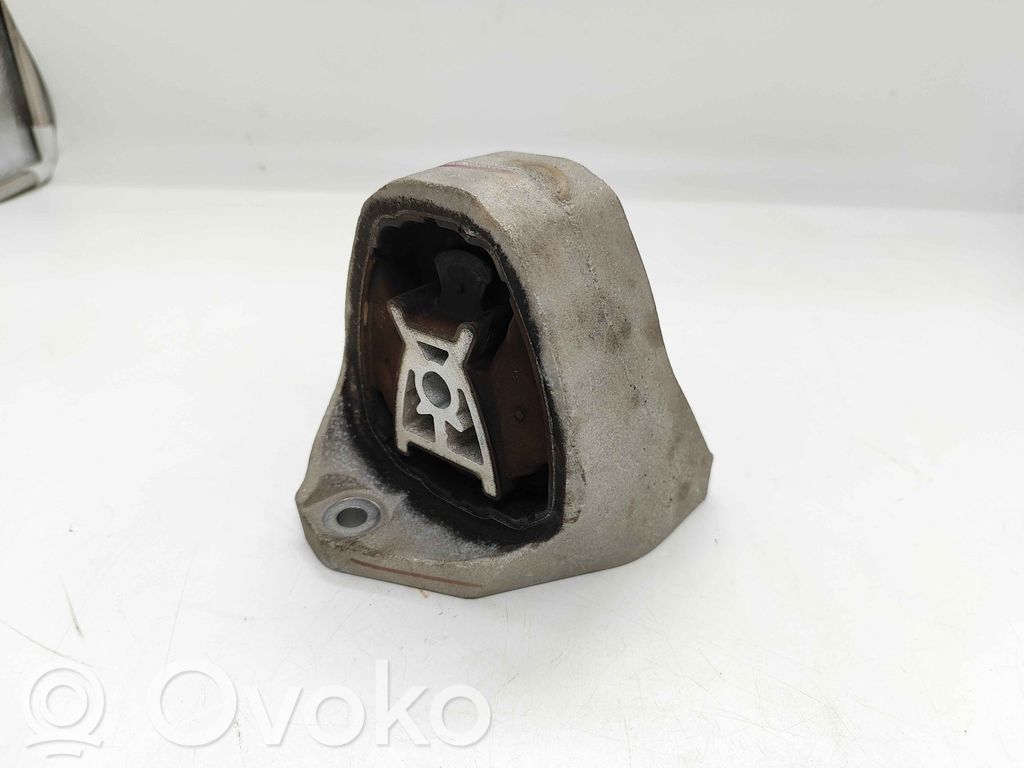 Engine mount bracket   31480564,31330592,31401144