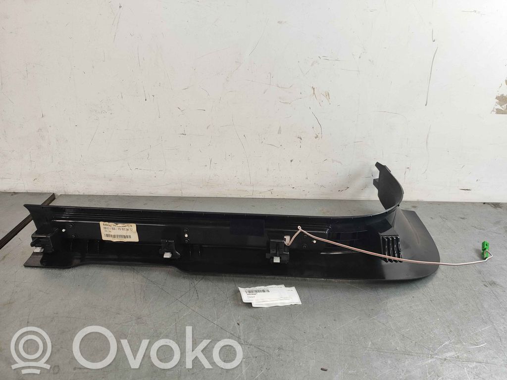 Volvo S90, V90 Moldura protectora del borde delantero 