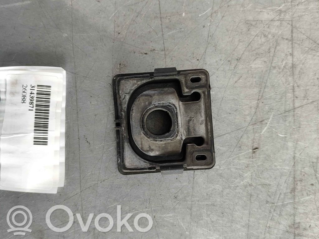 Volvo XC60 Staffa del pannello di supporto del radiatore 