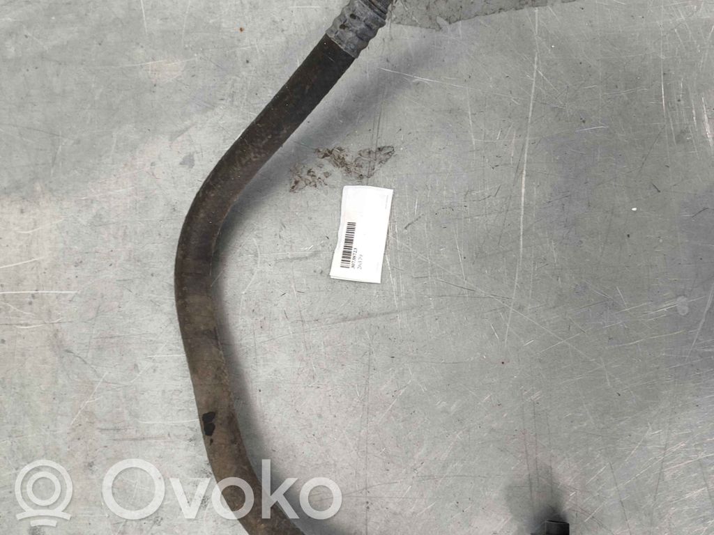 Volvo V70 Ilmastointilaitteen putki (A/C) 