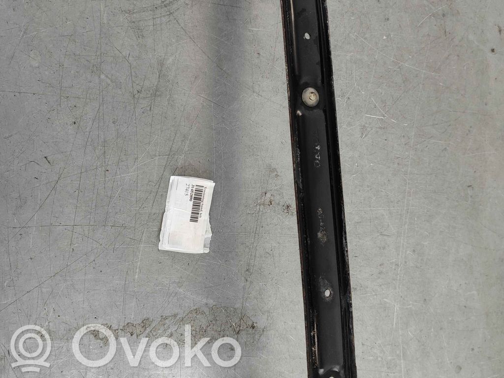 Uchwyt / Mocowanie zbiornika paliwa   31452890,31355159