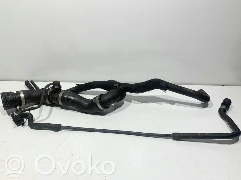 Coolant pipe/hose   7577964,1708278