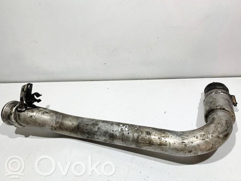 Audi A8 S8 D4 4H Schlauch / Leitung Ladeluftkühler 