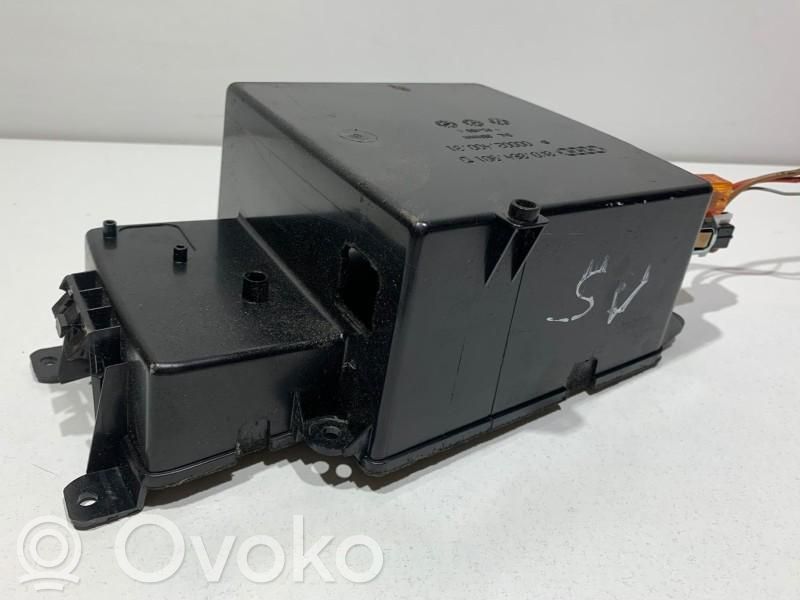Audi A5 8T 8F Reposabrazos 