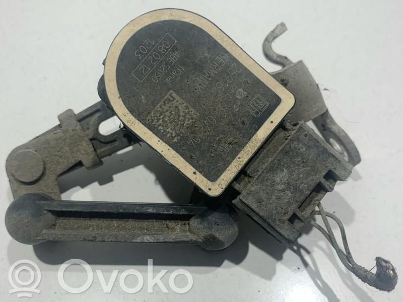 BMW 7 F01 F02 F03 F04 Czujnik poziomowania świateł osi przedniej 