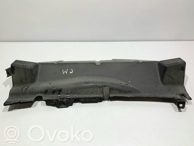 Owiewka / Deflektor powietrza szyberdachu   AM519F721BB,AM519F721BB