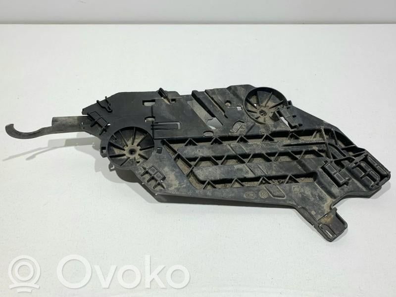 Skoda Octavia Mk2 (1Z) Suport montaj far 