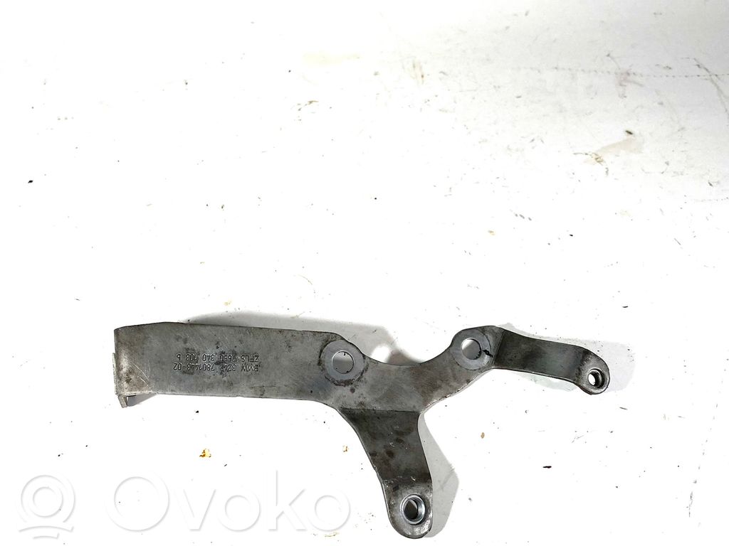 BMW 5 E60 E61 Halterung Servopumpe 